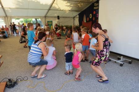 KNOBLEHARJEVO 2012- Otroški živ žav 14